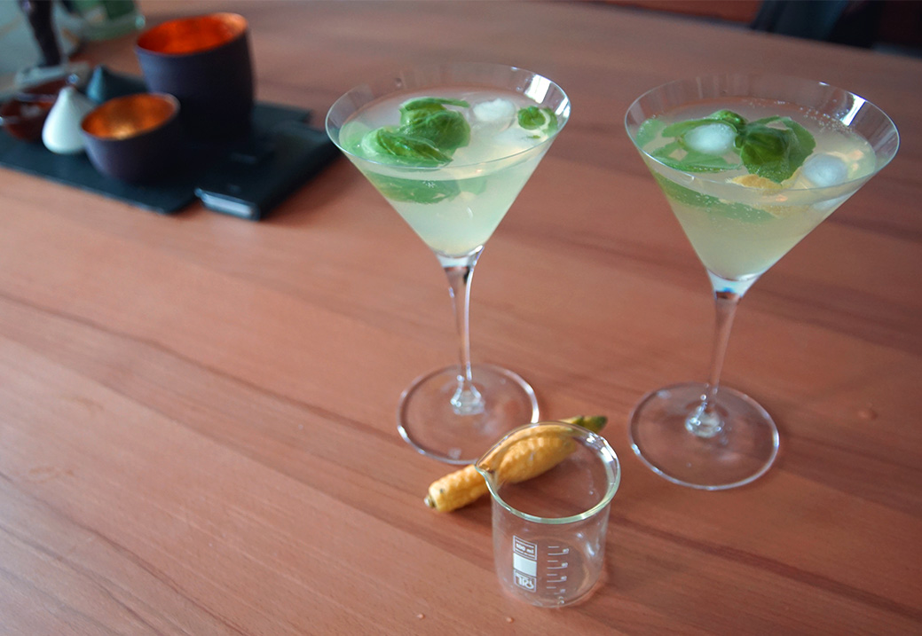 Limoncello Tonic