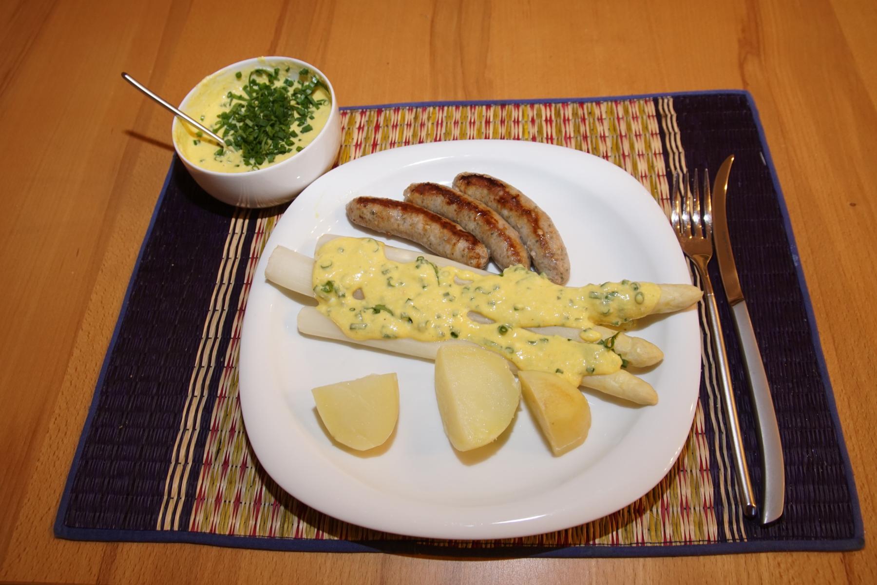 Bozener Sauce mit Spargel