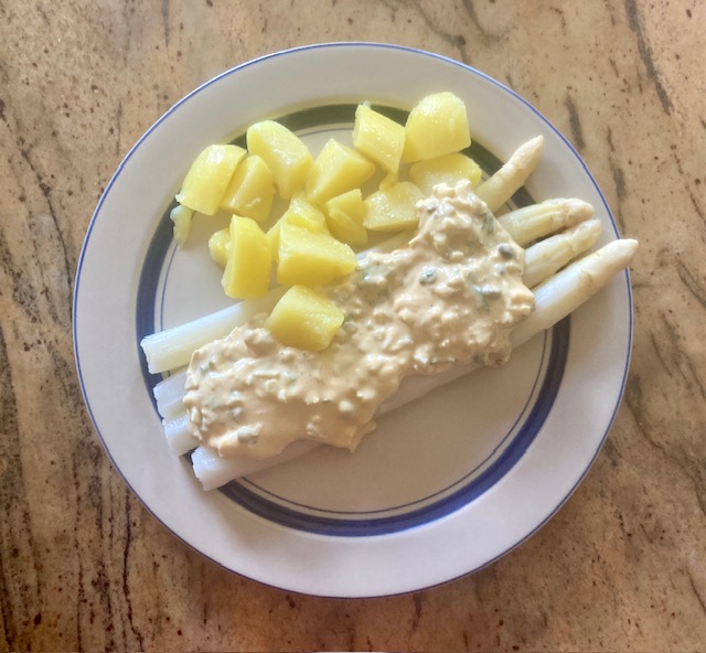 Spargel mit Remoulade